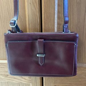 Denver Hayes vegan leather in Merlot Split bag. Excellent condition Used 4x
